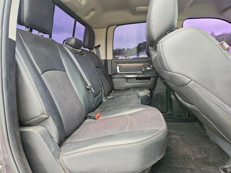 2016 RAM 1500 LARAMIE  