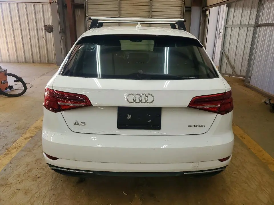 2017 AUDI A3 E-TRON HATCHBACK PREMIUM