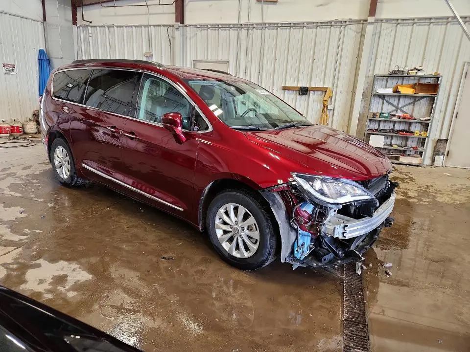 2017 CHRYSLER PACIFICA TOURING L  