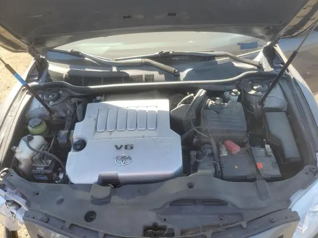 2011 TOYOTA CAMRY SE  
