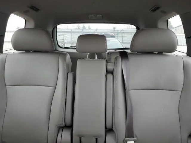 2012 TOYOTA HIGHLANDER BASE  