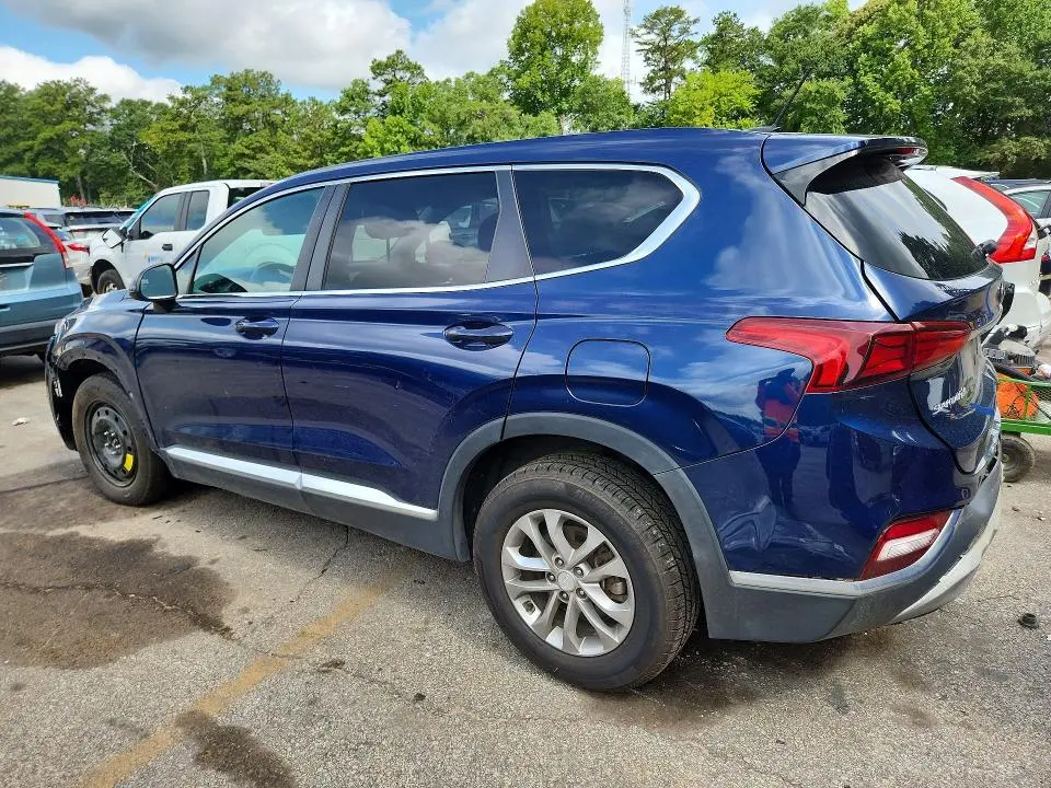 2019 HYUNDAI SANTA FE SE  
