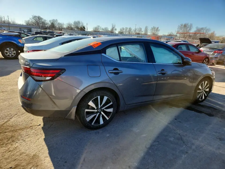 2021 NISSAN SENTRA SV  