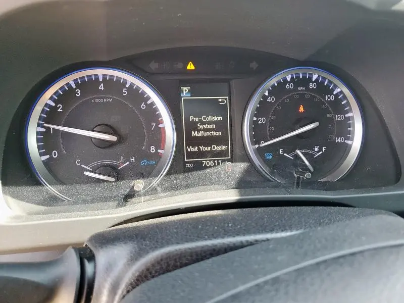 2019 TOYOTA HIGHLANDER LIMITED  