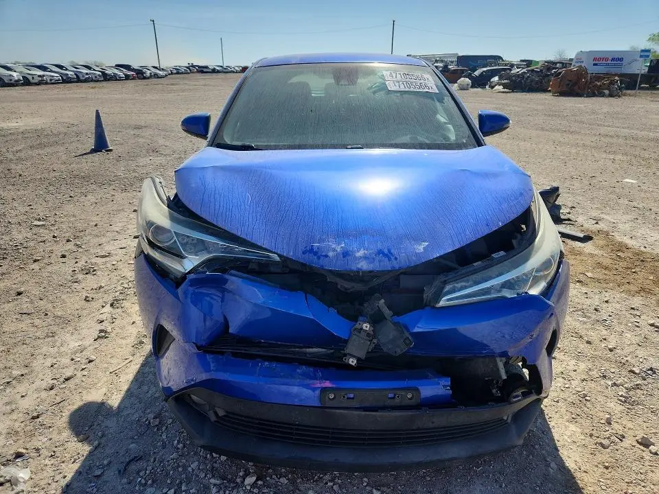 2018 TOYOTA C-HR XLE PREMIUM  