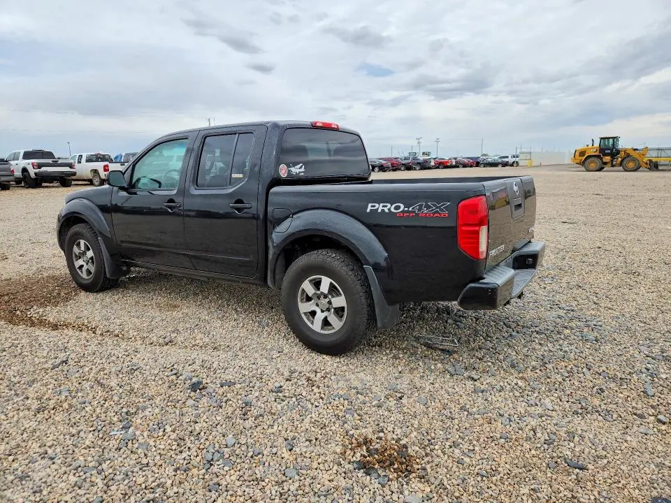 2010 NISSAN FRONTIER SE V6  