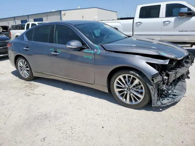2021 INFINITI Q50 LUXE