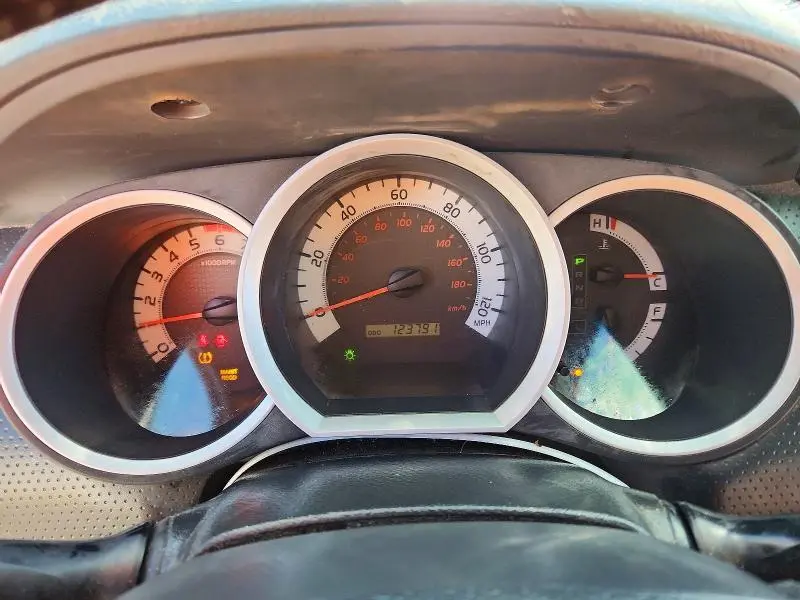 2015 TOYOTA TACOMA V6  