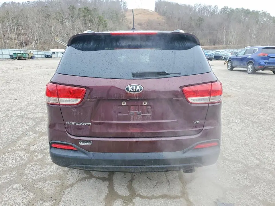 2017 KIA SORENTO LX V6  