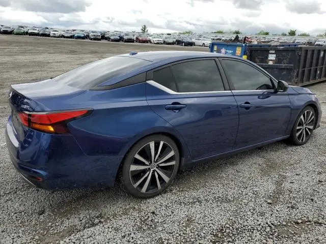 2022 NISSAN ALTIMA SR  