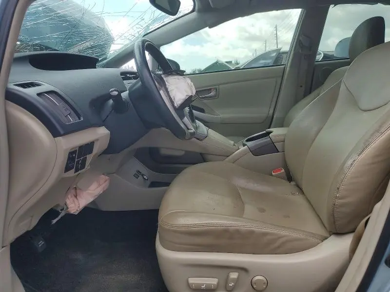 2014 TOYOTA PRIUS FOUR  
