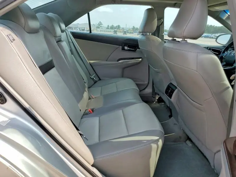 2012 TOYOTA CAMRY XLE  