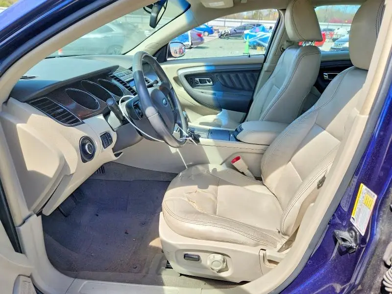 2011 FORD TAURUS SEL  