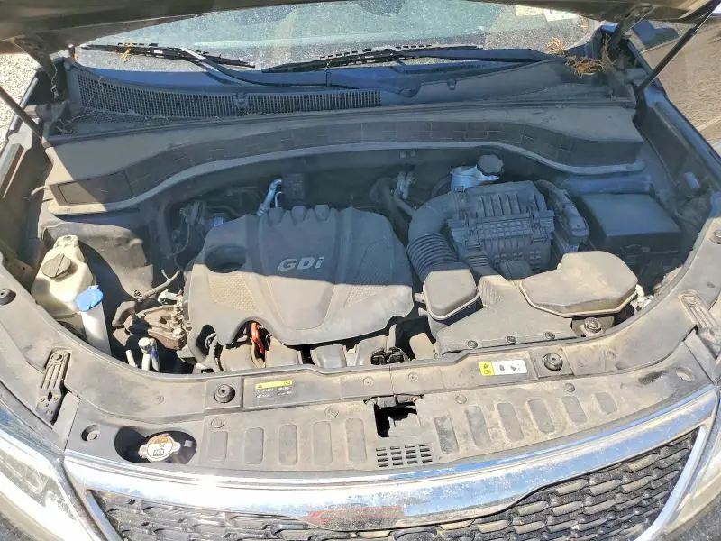 2015 KIA SORENTO LX  