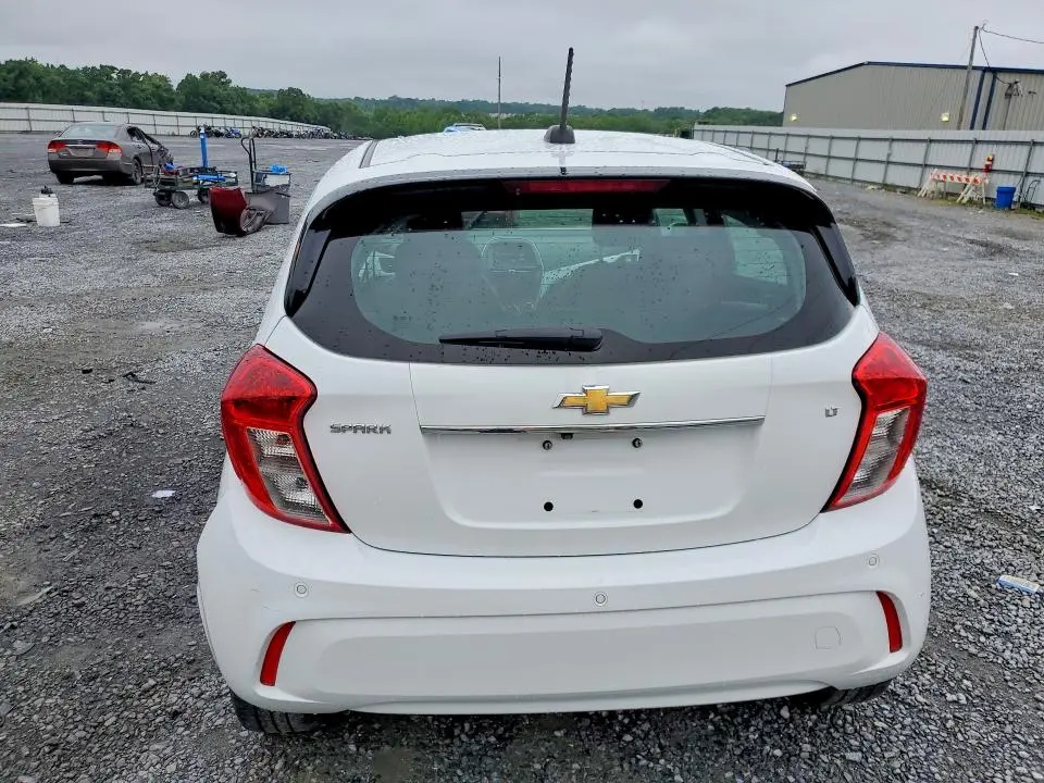 2017 CHEVROLET SPARK 2LT  