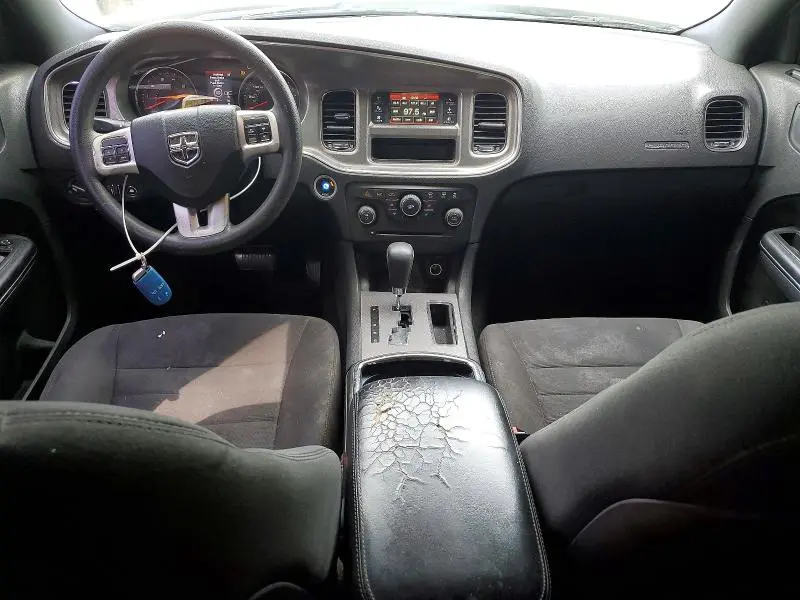 2012 DODGE CHARGER SE  