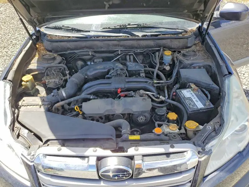 2013 SUBARU OUTBACK 2.5I PREMIUM  