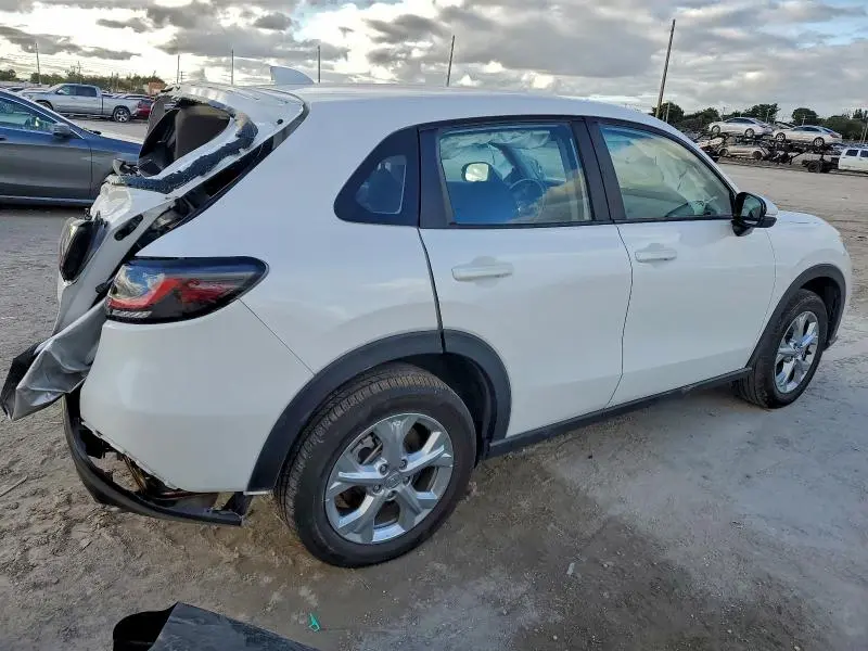 2025 HONDA HR-V LX  