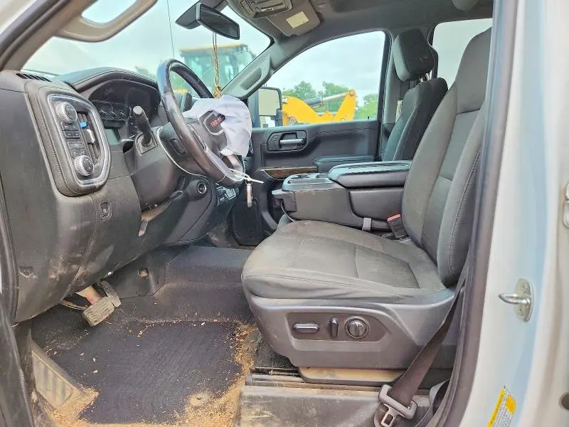 2020 GMC SIERRA K1500 SLE  
