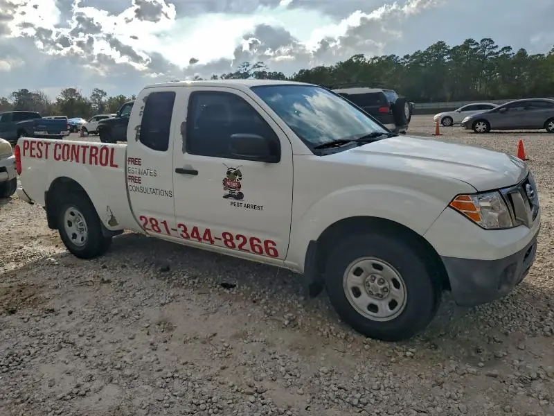 2017 NISSAN FRONTIER S  
