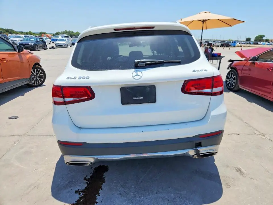 2018 MERCEDES-BENZ GLC 300 4MATIC  