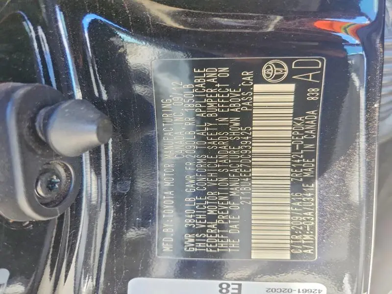 2013 TOYOTA COROLLA   