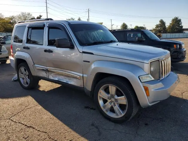 2012 JEEP LIBERTY JET  