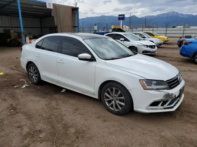 2017 VOLKSWAGEN JETTA SE  