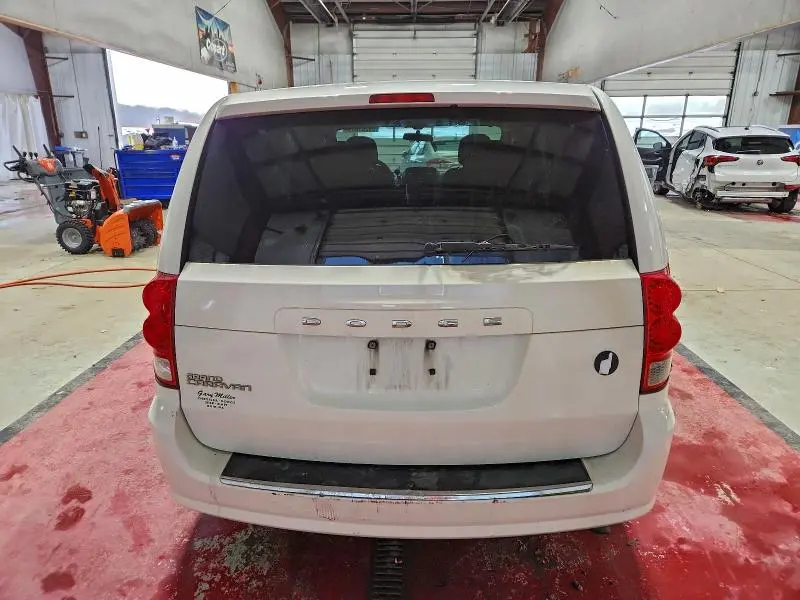 2012 DODGE GRAND CARAVAN SE  