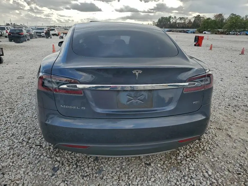 2015 TESLA MODEL S 70D  