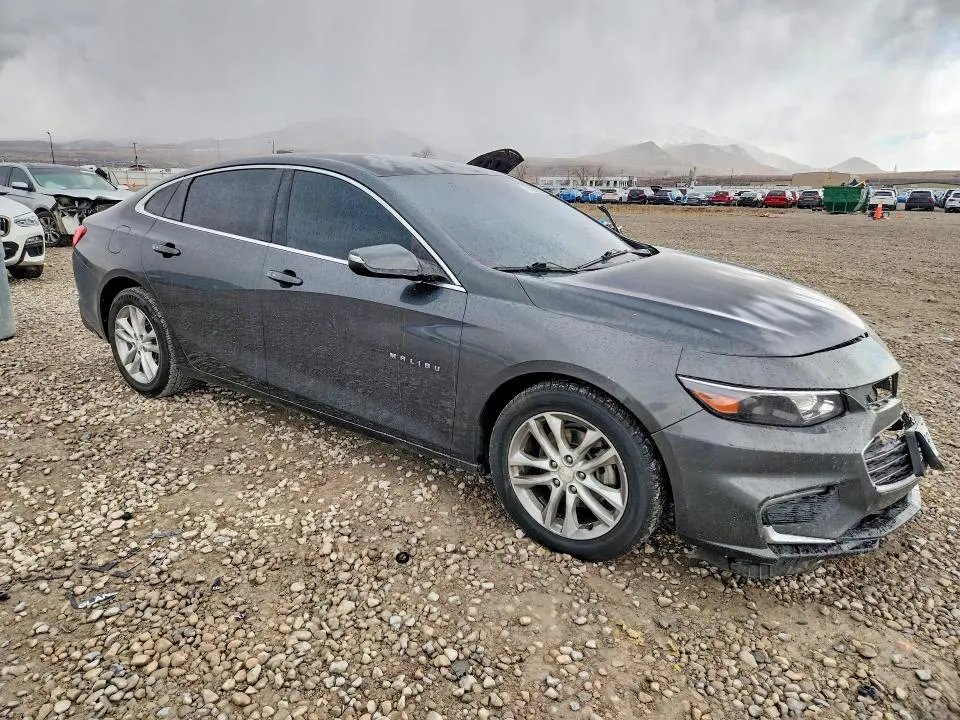 2017 CHEVROLET MALIBU LT  