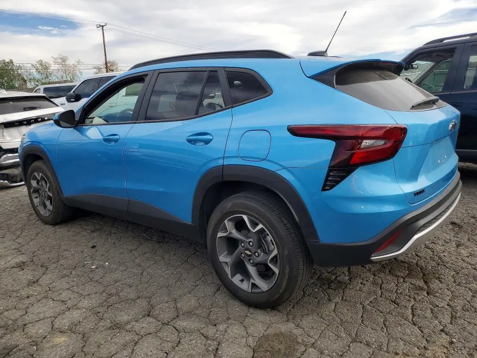 2025 CHEVROLET TRAX 1LT  