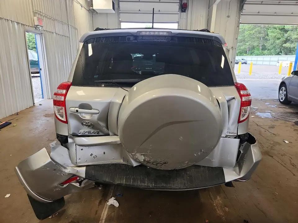 2012 TOYOTA RAV4 LIMITED  