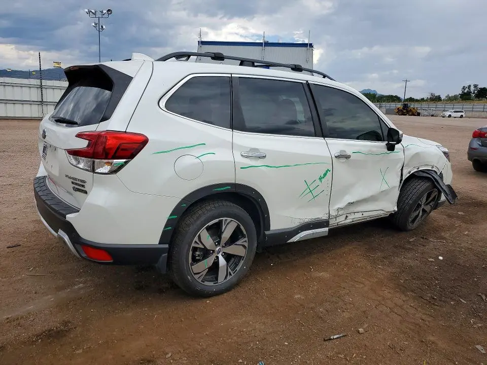 2019 SUBARU FORESTER TOURING  