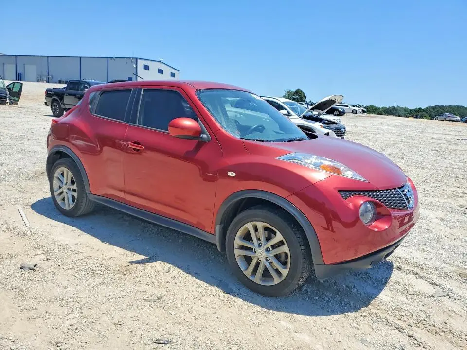 2013 NISSAN JUKE S  