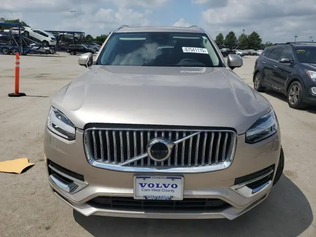 2023 VOLVO XC90 PLUS