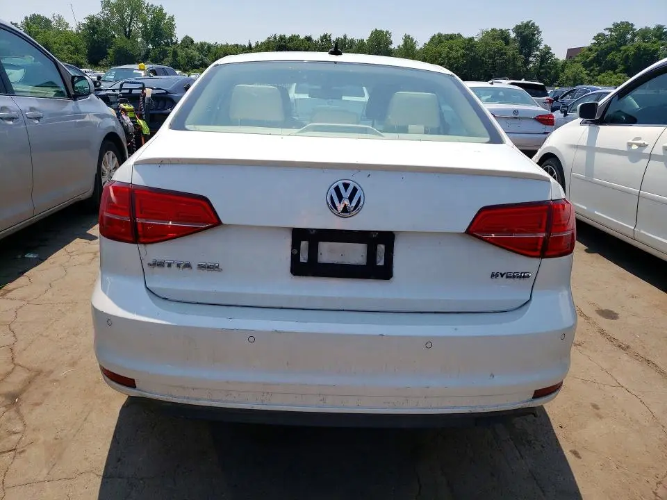 2016 VOLKSWAGEN JETTA HYBRID  