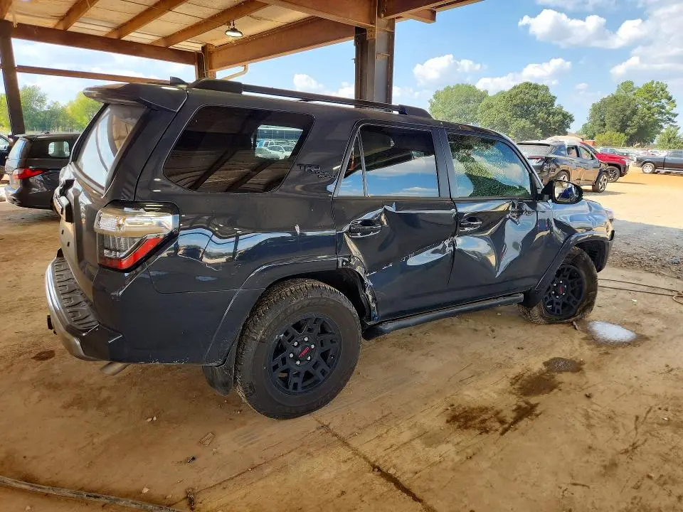 2024 TOYOTA 4RUNNER TRD OFF-ROAD PREMIUM  