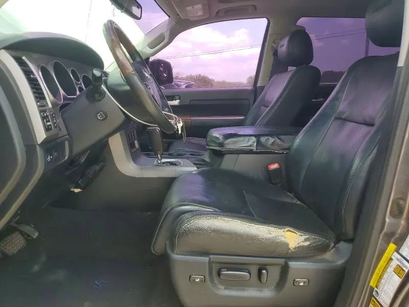 2012 TOYOTA TUNDRA CREWMAX LIMITED  