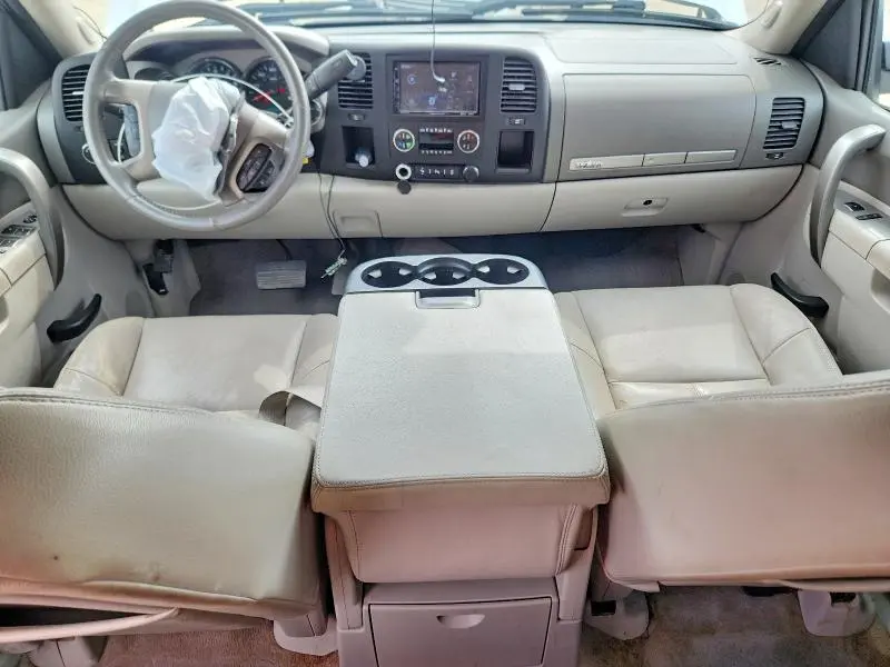 2013 CHEVROLET SILVERADO C1500 LT  