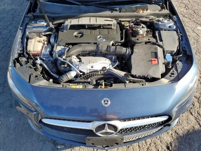 2021 MERCEDES-BENZ A 220
