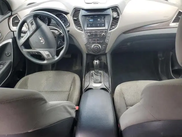 2018 HYUNDAI SANTA FE SE  