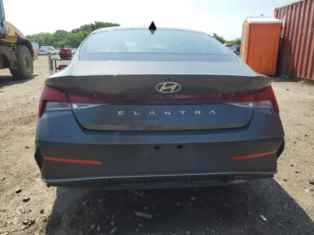 2024 HYUNDAI ELANTRA SEL  