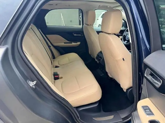 2020 JAGUAR F-PACE PREMIUM  
