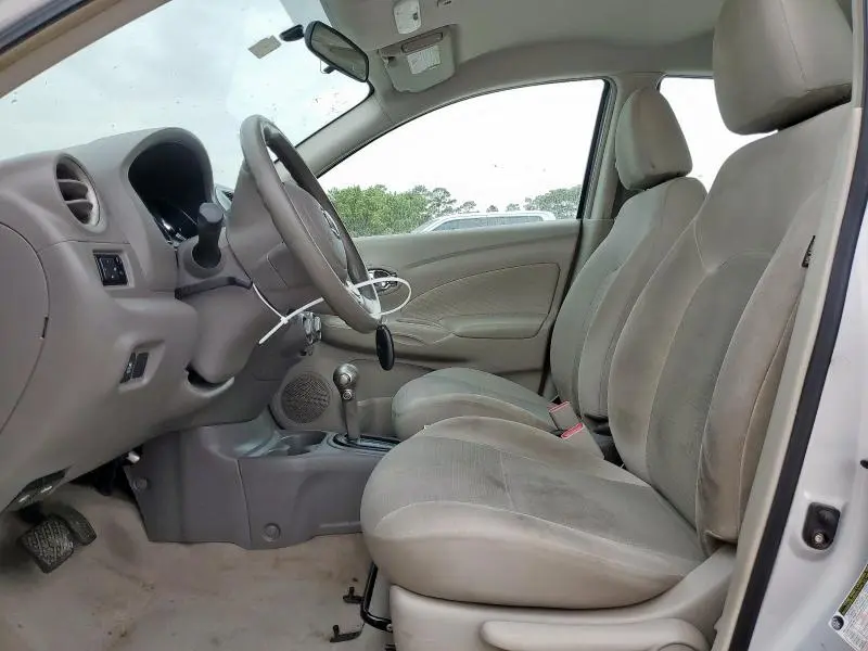 2013 NISSAN VERSA S  