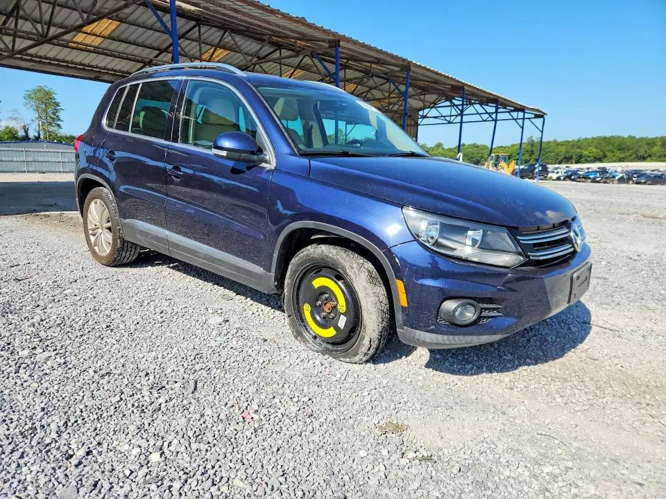 2014 VOLKSWAGEN TIGUAN S  