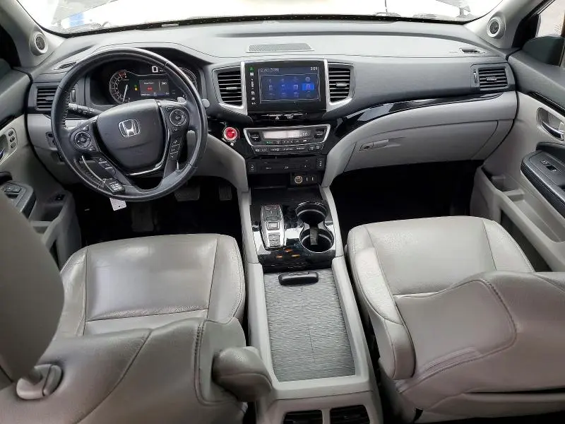 2016 HONDA PILOT TOURING  