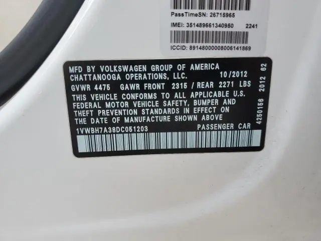 2013 VOLKSWAGEN PASSAT SE