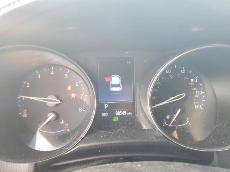 2020 TOYOTA C-HR XLE  