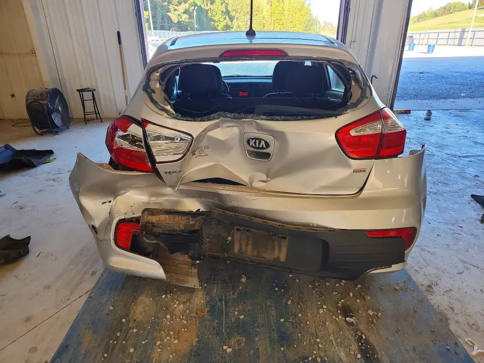 2016 KIA RIO LX  